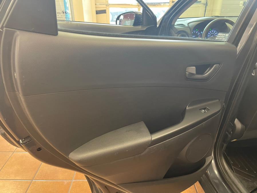 2019 Hyundai Kona SE Auto AWD, available for sale in Suffern, New York | Rockland Motor Sport. Suffern, New York 2019 Hyundai Kona SE Auto AWD, available for sale in Suffern, New York | Rockland Motor Sport. Suffern, New York