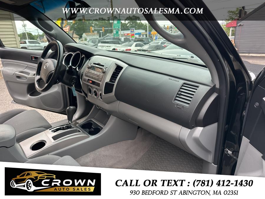 2010 Toyota Tacoma 2WD Double V6 AT PreRunner (Natl), available for sale in Abington, Massachusetts | Crown Auto Sales. Abington, Massachusetts 2010 Toyota Tacoma 2WD Double V6 AT PreRunner (Natl), available for sale in Abington, Massachusetts | Crown Auto Sales. Abington, Massachusetts