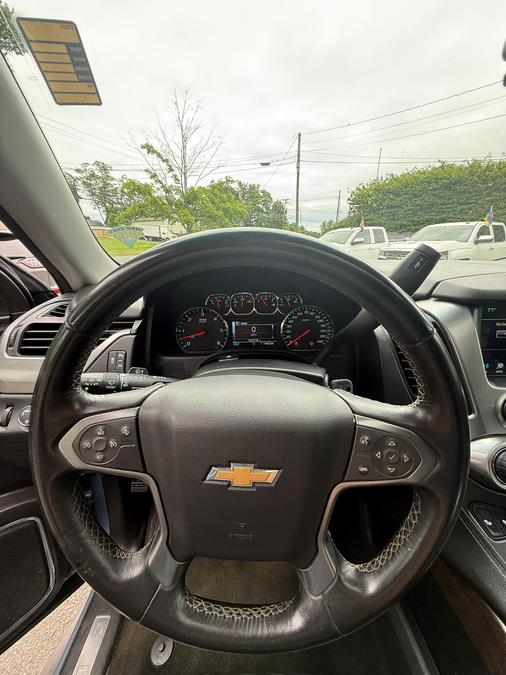 2016 Chevrolet Suburban 4WD 4dr 1500 LT, available for sale in Windsor Locks, Connecticut | JANNA MOTORS LLC. Windsor Locks, Connecticut 2016 Chevrolet Suburban 4WD 4dr 1500 LT, available for sale in Windsor Locks, Connecticut | JANNA MOTORS LLC. Windsor Locks, Connecticut