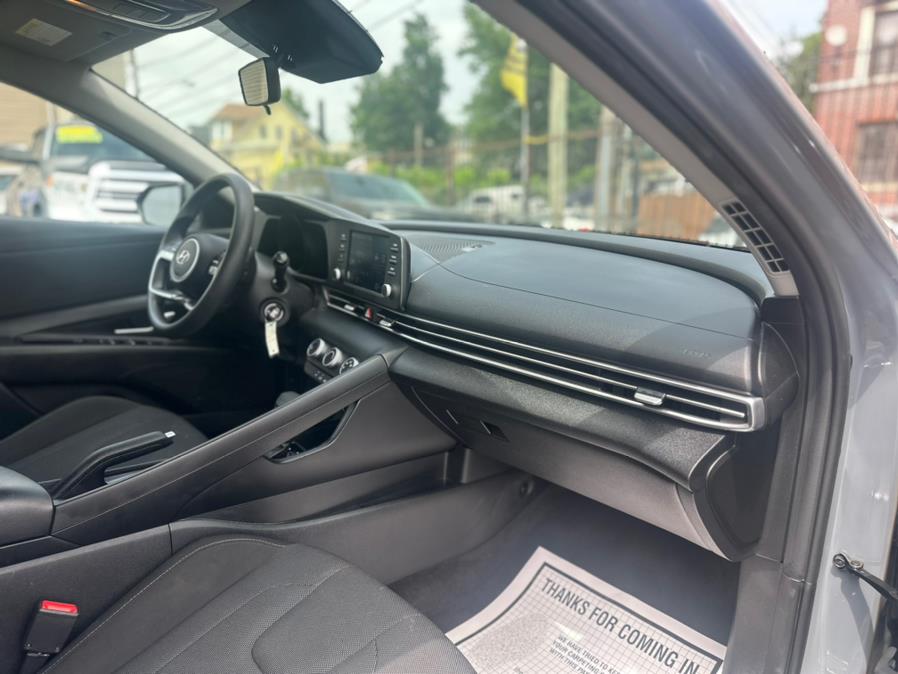 2021 Hyundai Elantra SE IVT, available for sale in Irvington, New Jersey | RT 603 Auto Mall. Irvington, New Jersey 2021 Hyundai Elantra SE IVT, available for sale in Irvington, New Jersey | RT 603 Auto Mall. Irvington, New Jersey