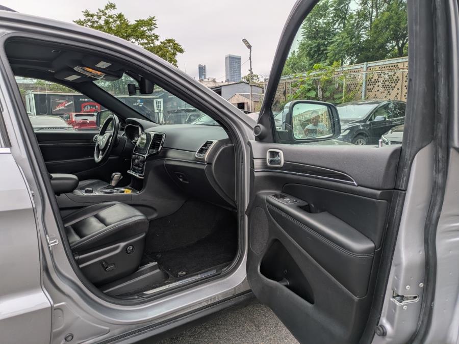 2021 Jeep Grand Cherokee 80th Anniversary 4x4, available for sale in Long Island City, New York | Luxury Of Queens. Long Island City, New York 2021 Jeep Grand Cherokee 80th Anniversary 4x4, available for sale in Long Island City, New York | Luxury Of Queens. Long Island City, New York