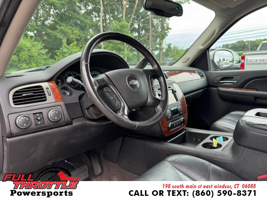 2008 Chevrolet Avalanche 4WD Crew Cab 130" LS, available for sale in East Windsor, Connecticut | Full Throttle Power Sports LLC. East Windsor, Connecticut 2008 Chevrolet Avalanche 4WD Crew Cab 130" LS, available for sale in East Windsor, Connecticut | Full Throttle Power Sports LLC. East Windsor, Connecticut