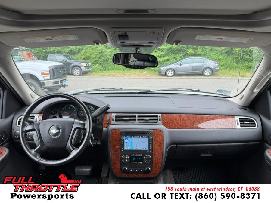 2008 Chevrolet Avalanche 4WD Crew Cab 130" LS, available for sale in East Windsor, Connecticut | Full Throttle Power Sports LLC. East Windsor, Connecticut 2008 Chevrolet Avalanche 4WD Crew Cab 130" LS, available for sale in East Windsor, Connecticut | Full Throttle Power Sports LLC. East Windsor, Connecticut