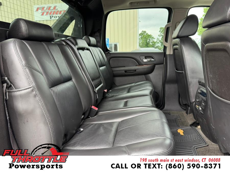 2008 Chevrolet Avalanche 4WD Crew Cab 130" LS, available for sale in East Windsor, Connecticut | Full Throttle Power Sports LLC. East Windsor, Connecticut 2008 Chevrolet Avalanche 4WD Crew Cab 130" LS, available for sale in East Windsor, Connecticut | Full Throttle Power Sports LLC. East Windsor, Connecticut