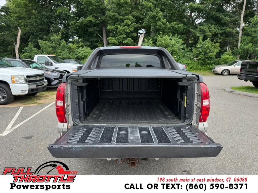 2008 Chevrolet Avalanche 4WD Crew Cab 130" LS, available for sale in East Windsor, Connecticut | Full Throttle Power Sports LLC. East Windsor, Connecticut 2008 Chevrolet Avalanche 4WD Crew Cab 130" LS, available for sale in East Windsor, Connecticut | Full Throttle Power Sports LLC. East Windsor, Connecticut
