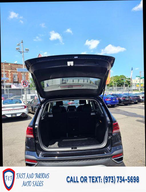 2022 Volkswagen Taos SE Sport Utility 4D, available for sale in Newark, New Jersey | Fast and Furious Auto Sales. Newark, New Jersey 2022 Volkswagen Taos SE Sport Utility 4D, available for sale in Newark, New Jersey | Fast and Furious Auto Sales. Newark, New Jersey
