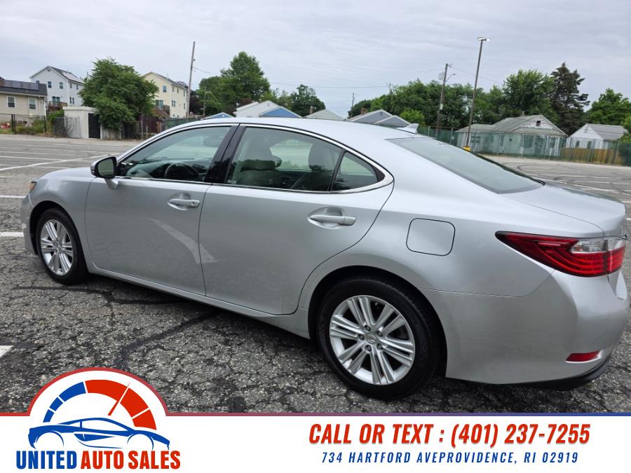 2013 Lexus ES 350 4dr Sdn, available for sale in Providence, Rhode Island | United Auto Sales Inc. Providence, Rhode Island 2013 Lexus ES 350 4dr Sdn, available for sale in Providence, Rhode Island | United Auto Sales Inc. Providence, Rhode Island