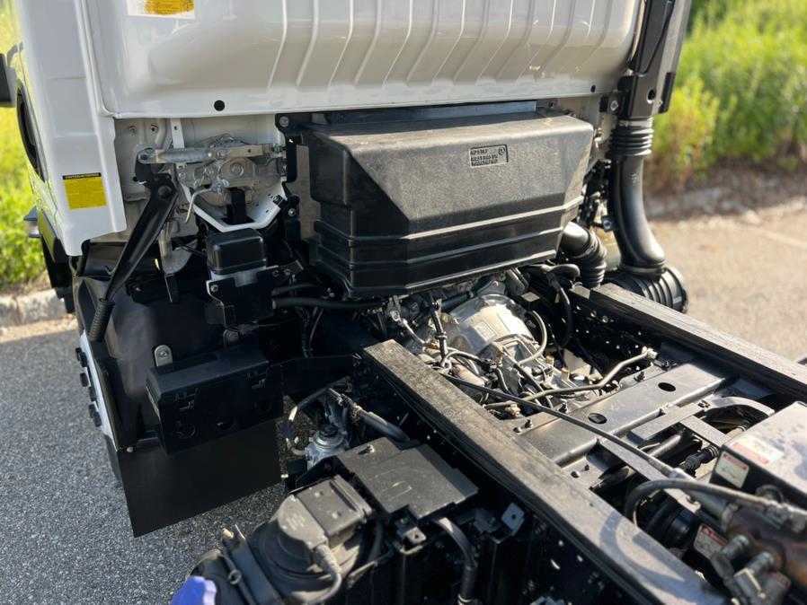 2020 Isuzu NRR 16 FT DUMP TRUCK W/ LIFT-GATE, available for sale in Paterson, New Jersey | Speedway Commercial Motors LLC. Paterson, New Jersey 2020 Isuzu NRR 16 FT DUMP TRUCK W/ LIFT-GATE, available for sale in Paterson, New Jersey | Speedway Commercial Motors LLC. Paterson, New Jersey