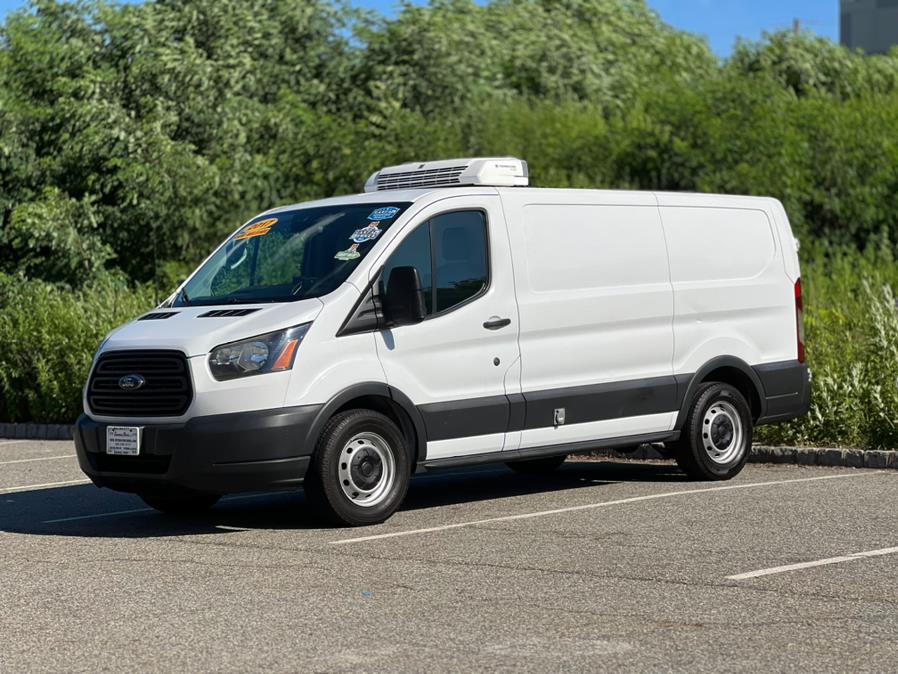 2017 Ford Transit Reefer Van T-150 130" Low Rf w THERMOKING V-200, available for sale in Paterson, New Jersey | Speedway Commercial Motors LLC. Paterson, New Jersey 2017 Ford Transit Reefer Van T-150 130" Low Rf w THERMOKING V-200, available for sale in Paterson, New Jersey | Speedway Commercial Motors LLC. Paterson, New Jersey