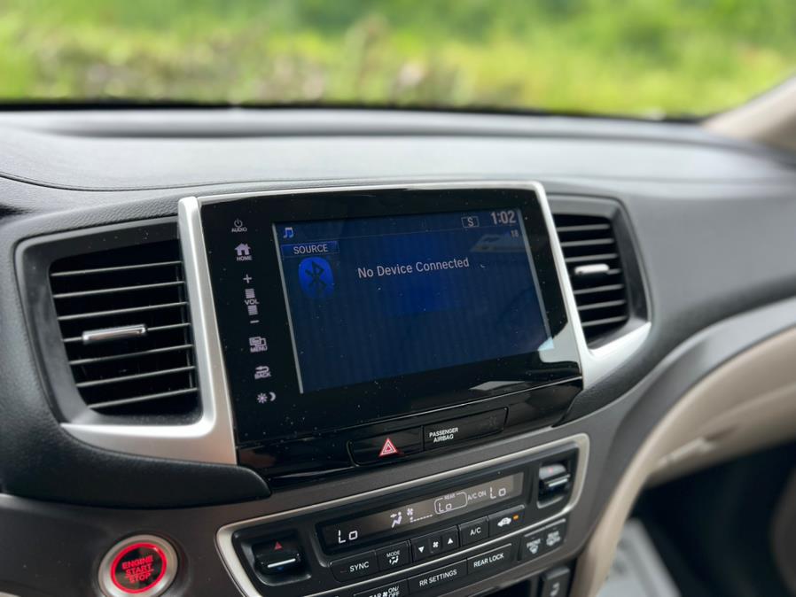 2017 Honda Pilot EX-L w/Honda Sensing AWD, available for sale in Paterson, New Jersey | Speedway Motors LLC. Paterson, New Jersey 2017 Honda Pilot EX-L w/Honda Sensing AWD, available for sale in Paterson, New Jersey | Speedway Motors LLC. Paterson, New Jersey