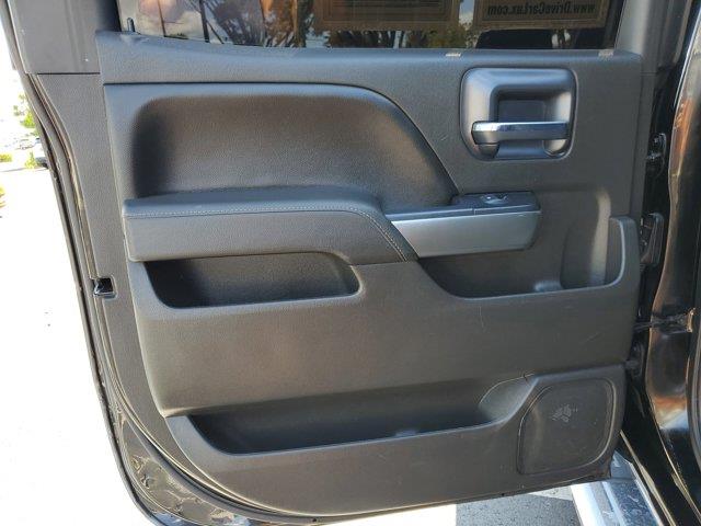 2018 Chevrolet Silverado 1500 2WD Crew Cab 143.5 LT w/1LT, available for sale in Woodside, New York | Drive Central. Woodside, New York 2018 Chevrolet Silverado 1500 2WD Crew Cab 143.5 LT w/1LT, available for sale in Woodside, New York | Drive Central. Woodside, New York