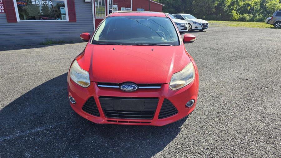 2012 Ford Focus SEL 4dr Sedan, available for sale in Wolcott, New York | Auto Hunter CNY. Wolcott, New York 2012 Ford Focus SEL 4dr Sedan, available for sale in Wolcott, New York | Auto Hunter CNY. Wolcott, New York