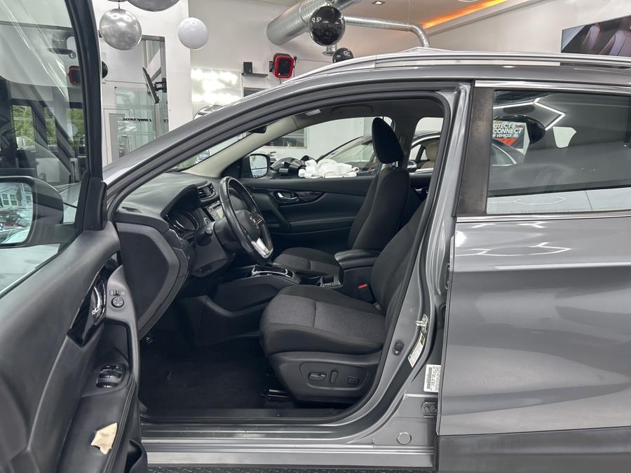 2018 Nissan Rogue Sport 2018.5 AWD S, available for sale in Jersey City, New Jersey | Luxe Auto Galleria. Jersey City, New Jersey 2018 Nissan Rogue Sport 2018.5 AWD S, available for sale in Jersey City, New Jersey | Luxe Auto Galleria. Jersey City, New Jersey