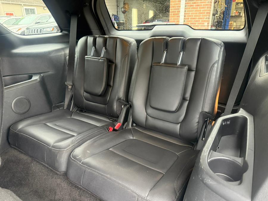 2017 Ford Explorer XLT 4WD, available for sale in Hartford, Connecticut | VEB Auto Sales. Hartford, Connecticut 2017 Ford Explorer XLT 4WD, available for sale in Hartford, Connecticut | VEB Auto Sales. Hartford, Connecticut