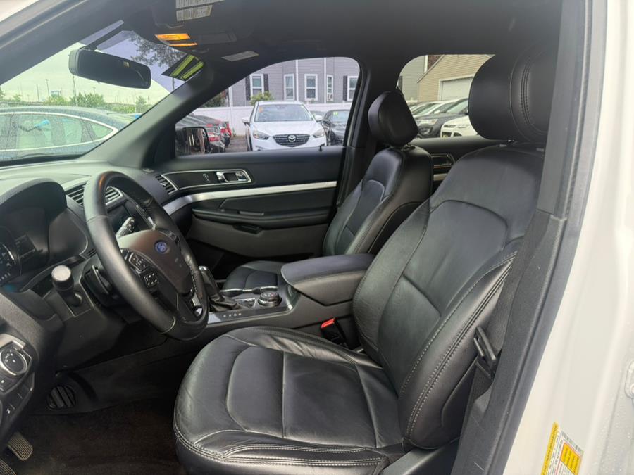 2017 Ford Explorer XLT 4WD, available for sale in Hartford, Connecticut | VEB Auto Sales. Hartford, Connecticut 2017 Ford Explorer XLT 4WD, available for sale in Hartford, Connecticut | VEB Auto Sales. Hartford, Connecticut