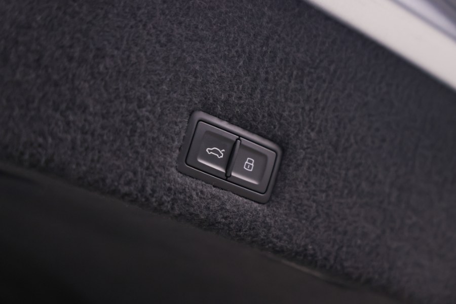 2019 Lamborghini Urus AWD, available for sale in North Salem, New York | Meccanic Shop North Inc. North Salem, New York 2019 Lamborghini Urus AWD, available for sale in North Salem, New York | Meccanic Shop North Inc. North Salem, New York