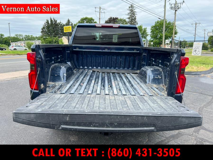 2022 Chevrolet Silverado 1500 LTD 4WD Double Cab 147" Custom, available for sale in Manchester, Connecticut | Vernon Auto Sale & Service. Manchester, Connecticut 2022 Chevrolet Silverado 1500 LTD 4WD Double Cab 147" Custom, available for sale in Manchester, Connecticut | Vernon Auto Sale & Service. Manchester, Connecticut