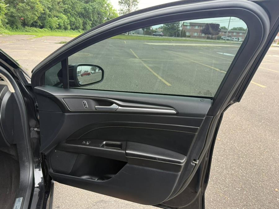 2020 Ford Fusion Titanium AWD, available for sale in Philadelphia, Pennsylvania | Eugen's Auto Sales & Repairs. Philadelphia, Pennsylvania 2020 Ford Fusion Titanium AWD, available for sale in Philadelphia, Pennsylvania | Eugen's Auto Sales & Repairs. Philadelphia, Pennsylvania