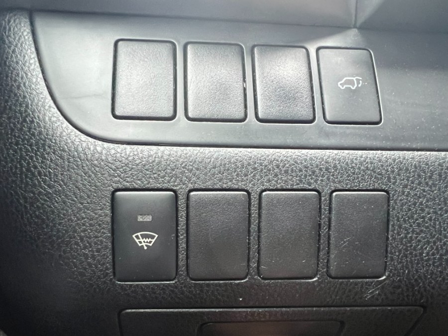 2015 Toyota Highlander AWD 4dr V6 XLE (Natl), available for sale in Bristol, Connecticut | Bristol Auto Center LLC. Bristol, Connecticut 2015 Toyota Highlander AWD 4dr V6 XLE (Natl), available for sale in Bristol, Connecticut | Bristol Auto Center LLC. Bristol, Connecticut