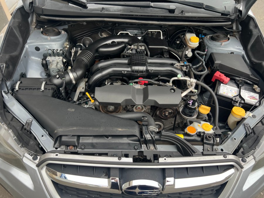 2015 Toyota Highlander AWD 4dr V6 XLE (Natl), available for sale in Bristol, Connecticut | Bristol Auto Center LLC. Bristol, Connecticut 2015 Toyota Highlander AWD 4dr V6 XLE (Natl), available for sale in Bristol, Connecticut | Bristol Auto Center LLC. Bristol, Connecticut