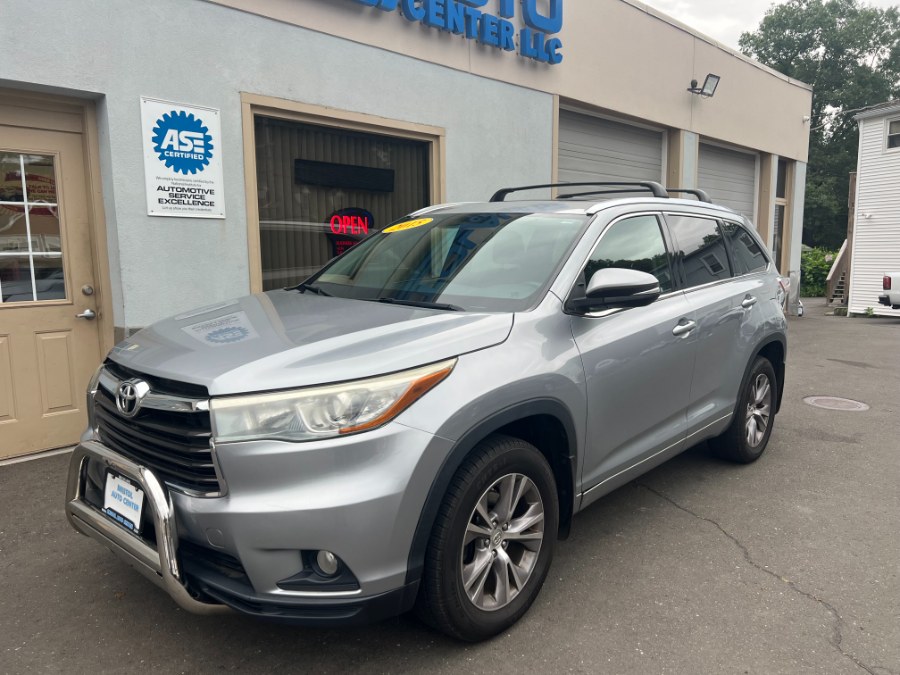 2015 Toyota Highlander AWD 4dr V6 XLE (Natl), available for sale in Bristol, Connecticut | Bristol Auto Center LLC. Bristol, Connecticut 2015 Toyota Highlander AWD 4dr V6 XLE (Natl), available for sale in Bristol, Connecticut | Bristol Auto Center LLC. Bristol, Connecticut
