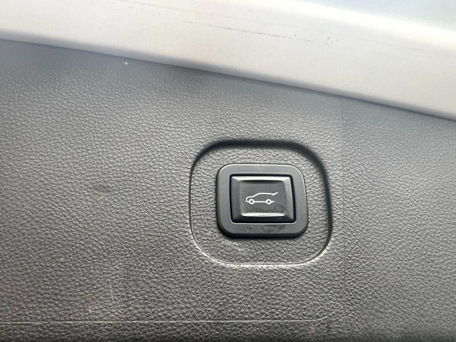 2015 GMC Terrain AWD 4dr Denali, available for sale in Bristol, Connecticut | Bristol Auto Center LLC. Bristol, Connecticut 2015 GMC Terrain AWD 4dr Denali, available for sale in Bristol, Connecticut | Bristol Auto Center LLC. Bristol, Connecticut