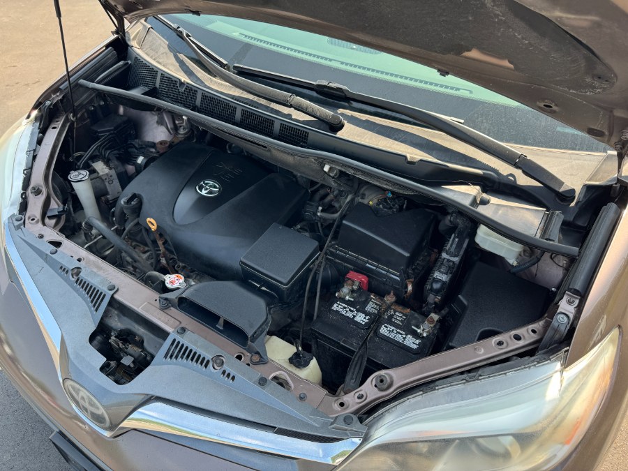 2018 Toyota Sienna XLE AWD 7-Passenger (Natl), available for sale in Ortonville, Michigan | Marsh Auto Sales LLC. Ortonville, Michigan 2018 Toyota Sienna XLE AWD 7-Passenger (Natl), available for sale in Ortonville, Michigan | Marsh Auto Sales LLC. Ortonville, Michigan