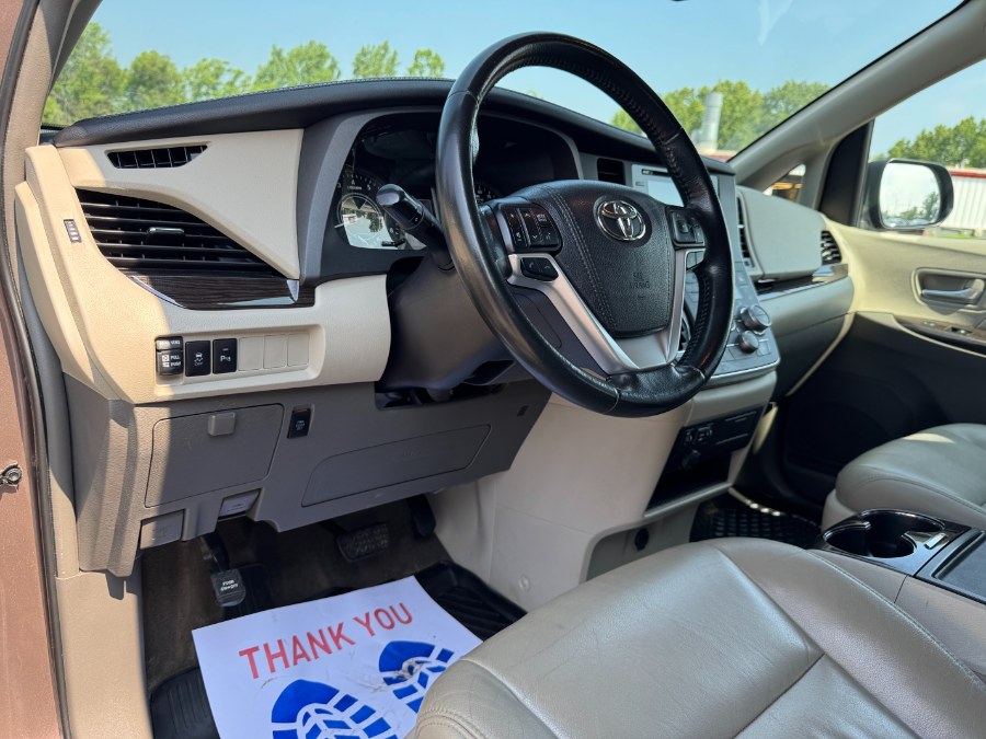 2018 Toyota Sienna XLE AWD 7-Passenger (Natl), available for sale in Ortonville, Michigan | Marsh Auto Sales LLC. Ortonville, Michigan 2018 Toyota Sienna XLE AWD 7-Passenger (Natl), available for sale in Ortonville, Michigan | Marsh Auto Sales LLC. Ortonville, Michigan