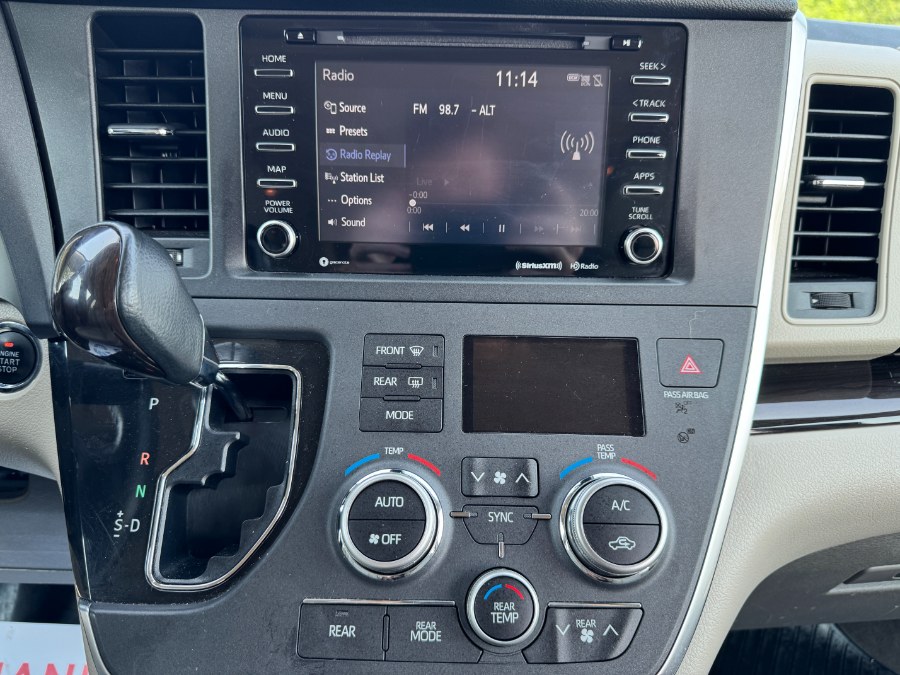 2018 Toyota Sienna XLE AWD 7-Passenger (Natl), available for sale in Ortonville, Michigan | Marsh Auto Sales LLC. Ortonville, Michigan 2018 Toyota Sienna XLE AWD 7-Passenger (Natl), available for sale in Ortonville, Michigan | Marsh Auto Sales LLC. Ortonville, Michigan