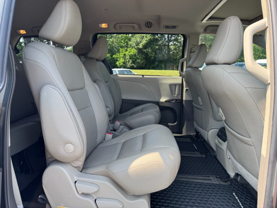 2018 Toyota Sienna XLE AWD 7-Passenger (Natl), available for sale in Ortonville, Michigan | Marsh Auto Sales LLC. Ortonville, Michigan 2018 Toyota Sienna XLE AWD 7-Passenger (Natl), available for sale in Ortonville, Michigan | Marsh Auto Sales LLC. Ortonville, Michigan