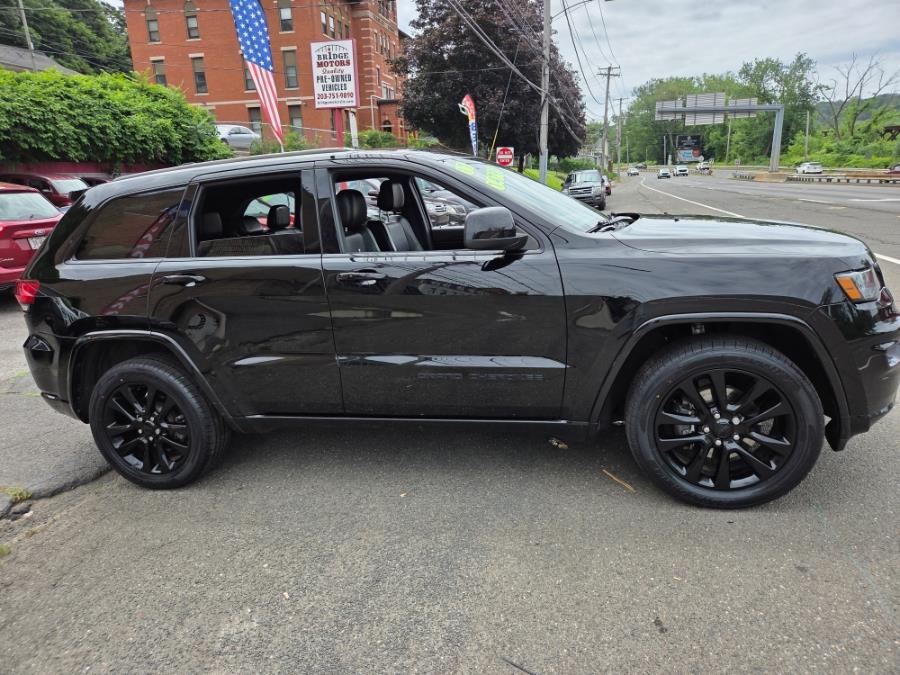 2017 Jeep Grand Cherokee Altitude 4x4 *Ltd Avail*, available for sale in Derby, Connecticut | Bridge Motors LLC. Derby, Connecticut 2017 Jeep Grand Cherokee Altitude 4x4 *Ltd Avail*, available for sale in Derby, Connecticut | Bridge Motors LLC. Derby, Connecticut