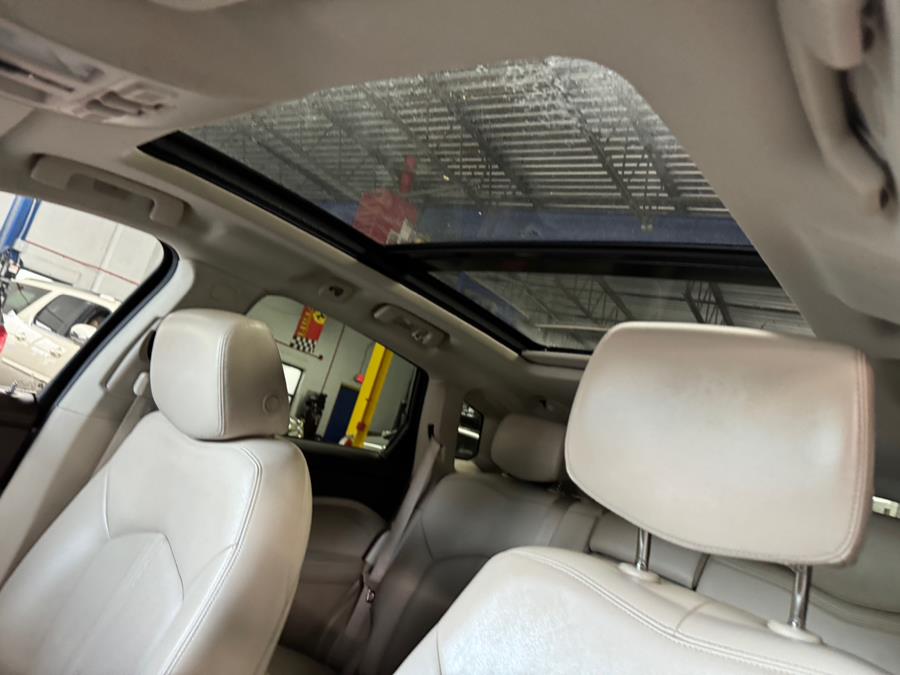 2013 Cadillac SRX AWD 4dr Luxury Collection, available for sale in West Babylon , New York | MP Motors Inc. West Babylon , New York 2013 Cadillac SRX AWD 4dr Luxury Collection, available for sale in West Babylon , New York | MP Motors Inc. West Babylon , New York