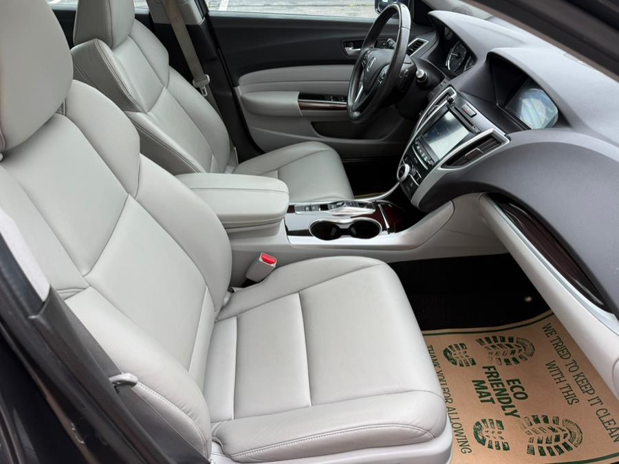 2015 Acura TLX 4dr Sdn FWD V6, available for sale in East Windsor, Connecticut | Century Auto And Truck. East Windsor, Connecticut 2015 Acura TLX 4dr Sdn FWD V6, available for sale in East Windsor, Connecticut | Century Auto And Truck. East Windsor, Connecticut
