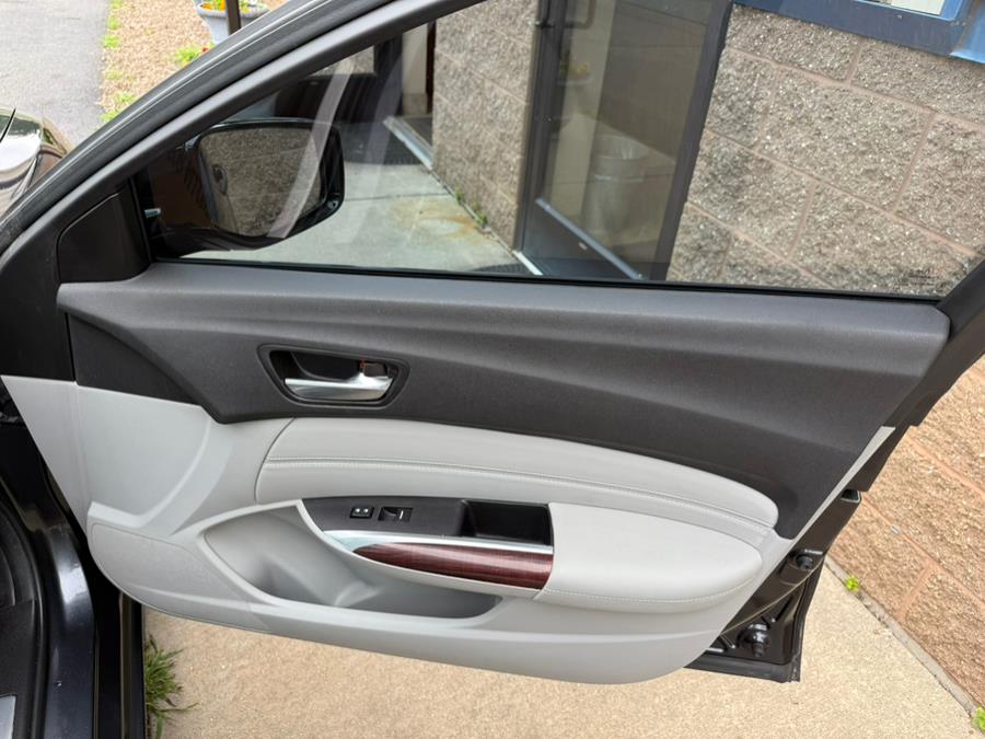 2015 Acura TLX 4dr Sdn FWD V6, available for sale in East Windsor, Connecticut | Century Auto And Truck. East Windsor, Connecticut 2015 Acura TLX 4dr Sdn FWD V6, available for sale in East Windsor, Connecticut | Century Auto And Truck. East Windsor, Connecticut