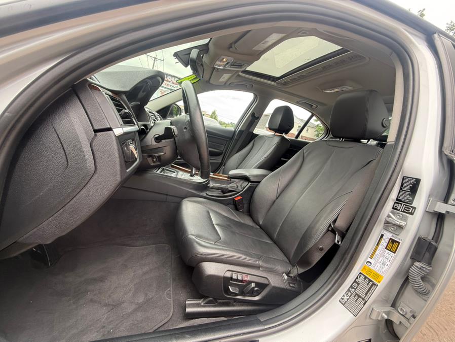 2014 BMW 3 Series 4dr Sdn 328i xDrive AWD SULEV, available for sale in Manchester, Connecticut | Carsonmain LLC. Manchester, Connecticut 2014 BMW 3 Series 4dr Sdn 328i xDrive AWD SULEV, available for sale in Manchester, Connecticut | Carsonmain LLC. Manchester, Connecticut