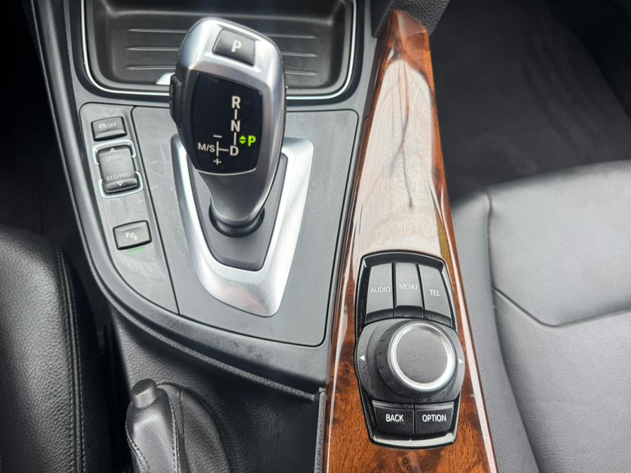 2014 BMW 3 Series 4dr Sdn 328i xDrive AWD SULEV, available for sale in Manchester, Connecticut | Carsonmain LLC. Manchester, Connecticut 2014 BMW 3 Series 4dr Sdn 328i xDrive AWD SULEV, available for sale in Manchester, Connecticut | Carsonmain LLC. Manchester, Connecticut