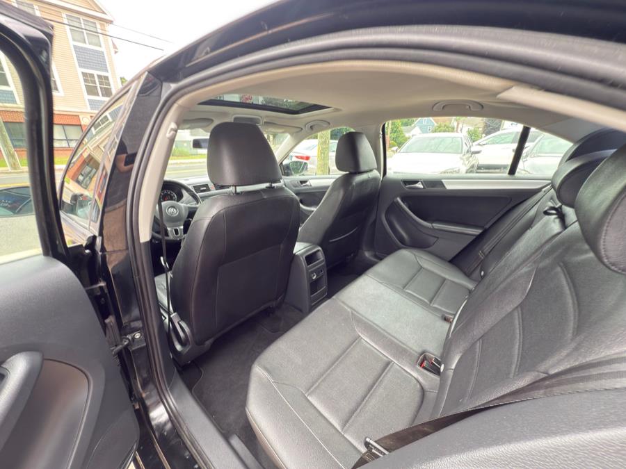 2012 Volkswagen Jetta Sedan 4dr DSG TDI w/Premium, available for sale in Manchester, Connecticut | Carsonmain LLC. Manchester, Connecticut 2012 Volkswagen Jetta Sedan 4dr DSG TDI w/Premium, available for sale in Manchester, Connecticut | Carsonmain LLC. Manchester, Connecticut