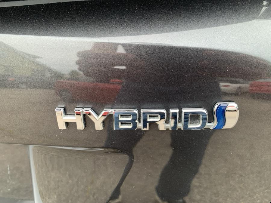 2016 Toyota Prius 5dr HB Four (Natl), available for sale in Springfield, Massachusetts | Absolute Motors Inc. Springfield, Massachusetts 2016 Toyota Prius 5dr HB Four (Natl), available for sale in Springfield, Massachusetts | Absolute Motors Inc. Springfield, Massachusetts
