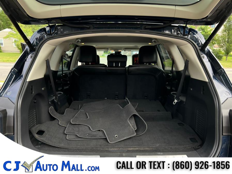 2017 INFINITI QX60 AWD, available for sale in Bristol, Connecticut | CJ Auto Mall. Bristol, Connecticut 2017 INFINITI QX60 AWD, available for sale in Bristol, Connecticut | CJ Auto Mall. Bristol, Connecticut