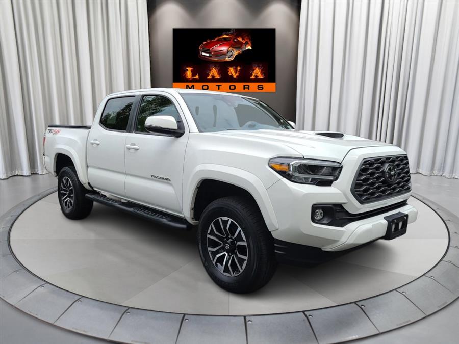2020 Toyota Tacoma 4WD TRD Sport Double Cab 5'' Bed V6 AT (Natl), available for sale in Canton, Connecticut | Lava Motors. Canton, Connecticut 2020 Toyota Tacoma 4WD TRD Sport Double Cab 5'' Bed V6 AT (Natl), available for sale in Canton, Connecticut | Lava Motors. Canton, Connecticut