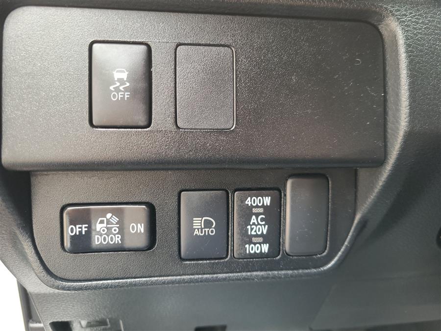 2020 Toyota Tacoma 4WD TRD Sport Double Cab 5'' Bed V6 AT (Natl), available for sale in Canton, Connecticut | Lava Motors. Canton, Connecticut 2020 Toyota Tacoma 4WD TRD Sport Double Cab 5'' Bed V6 AT (Natl), available for sale in Canton, Connecticut | Lava Motors. Canton, Connecticut