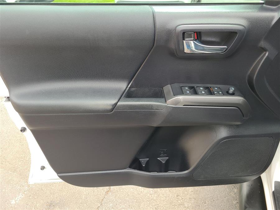 2020 Toyota Tacoma 4WD TRD Sport Double Cab 5'' Bed V6 AT (Natl), available for sale in Canton, Connecticut | Lava Motors. Canton, Connecticut 2020 Toyota Tacoma 4WD TRD Sport Double Cab 5'' Bed V6 AT (Natl), available for sale in Canton, Connecticut | Lava Motors. Canton, Connecticut