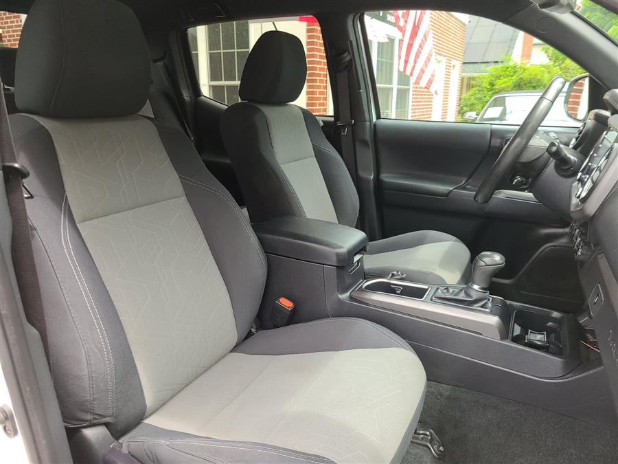 2020 Toyota Tacoma 4WD TRD Sport Double Cab 5'' Bed V6 AT (Natl), available for sale in Canton, Connecticut | Lava Motors. Canton, Connecticut 2020 Toyota Tacoma 4WD TRD Sport Double Cab 5'' Bed V6 AT (Natl), available for sale in Canton, Connecticut | Lava Motors. Canton, Connecticut