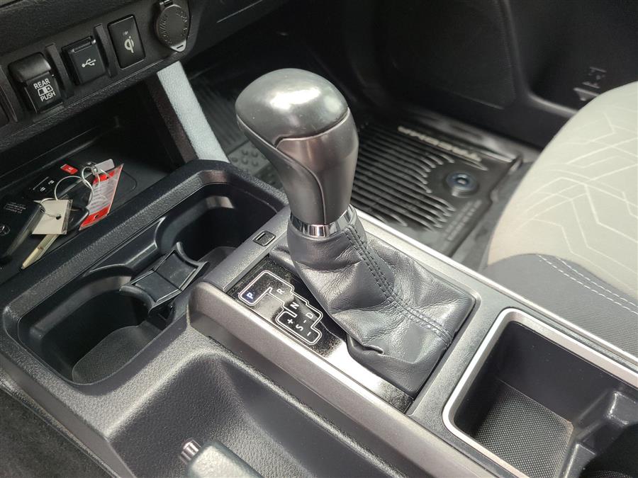 2020 Toyota Tacoma 4WD TRD Sport Double Cab 5'' Bed V6 AT (Natl), available for sale in Canton, Connecticut | Lava Motors. Canton, Connecticut 2020 Toyota Tacoma 4WD TRD Sport Double Cab 5'' Bed V6 AT (Natl), available for sale in Canton, Connecticut | Lava Motors. Canton, Connecticut