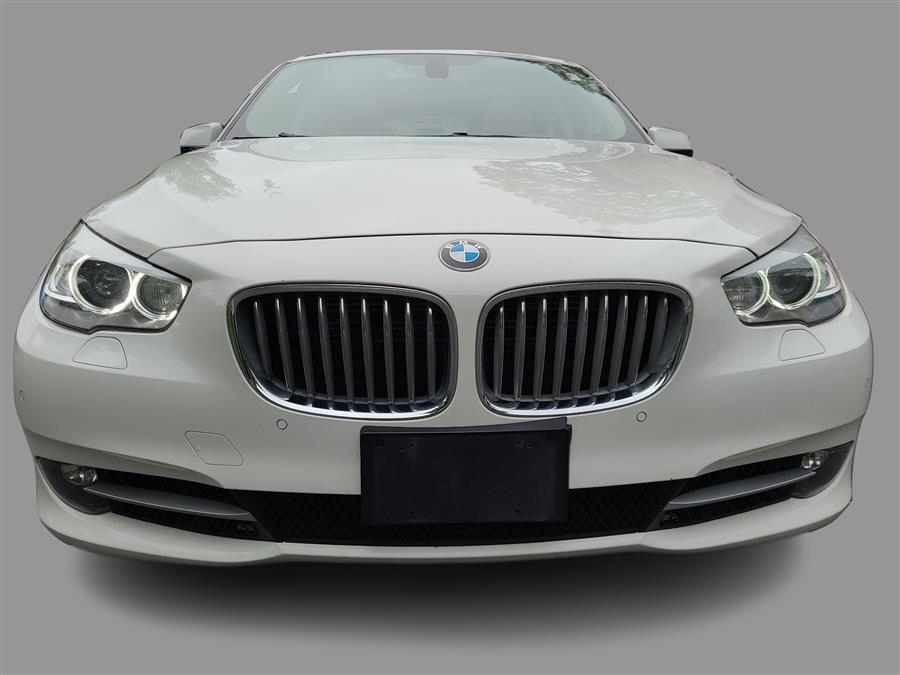 2011 BMW 5 Series Gran Turismo 5dr 550i xDrive Gran Turismo AWD, available for sale in Canton, Connecticut | Lava Motors. Canton, Connecticut 2011 BMW 5 Series Gran Turismo 5dr 550i xDrive Gran Turismo AWD, available for sale in Canton, Connecticut | Lava Motors. Canton, Connecticut