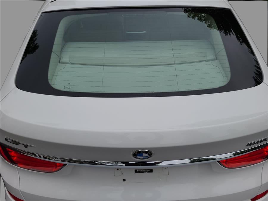 2011 BMW 5 Series Gran Turismo 5dr 550i xDrive Gran Turismo AWD, available for sale in Canton, Connecticut | Lava Motors. Canton, Connecticut 2011 BMW 5 Series Gran Turismo 5dr 550i xDrive Gran Turismo AWD, available for sale in Canton, Connecticut | Lava Motors. Canton, Connecticut
