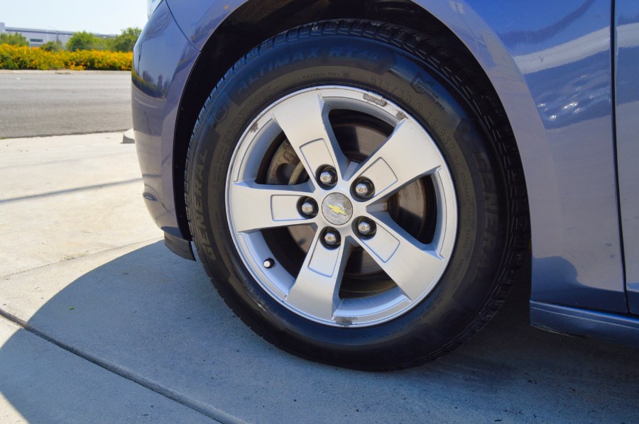 2015 Chevrolet Malibu 4dr Sdn LS w/1LS, available for sale in Moreno Valley, California | Fusion Motors Inc. Moreno Valley, California 2015 Chevrolet Malibu 4dr Sdn LS w/1LS, available for sale in Moreno Valley, California | Fusion Motors Inc. Moreno Valley, California