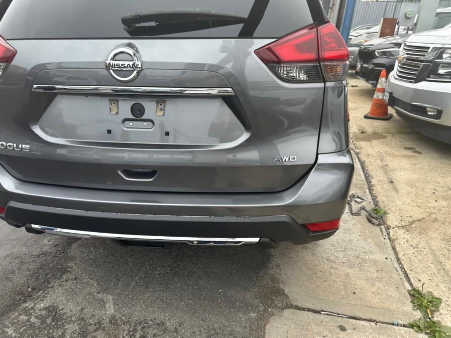 2018 Nissan Rogue AWD SV, available for sale in Brooklyn, New York | Brooklyn Auto Mall LLC. Brooklyn, New York 2018 Nissan Rogue AWD SV, available for sale in Brooklyn, New York | Brooklyn Auto Mall LLC. Brooklyn, New York