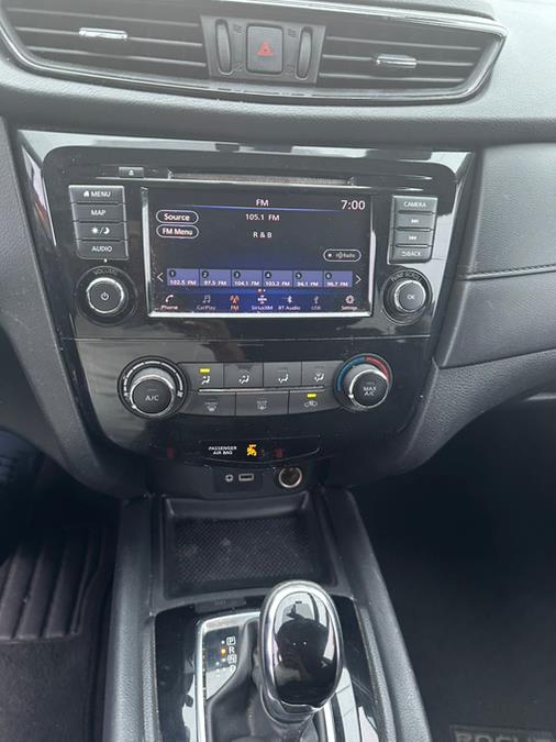 2018 Nissan Rogue AWD SV, available for sale in Brooklyn, New York | Brooklyn Auto Mall LLC. Brooklyn, New York 2018 Nissan Rogue AWD SV, available for sale in Brooklyn, New York | Brooklyn Auto Mall LLC. Brooklyn, New York