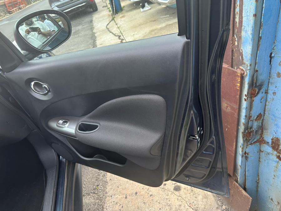 2011 Nissan JUKE 5dr Wgn I4 CVT SL AWD, available for sale in Brooklyn, New York | Brooklyn Auto Mall LLC. Brooklyn, New York 2011 Nissan JUKE 5dr Wgn I4 CVT SL AWD, available for sale in Brooklyn, New York | Brooklyn Auto Mall LLC. Brooklyn, New York